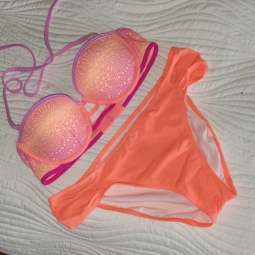 Victoria's Secret bikini